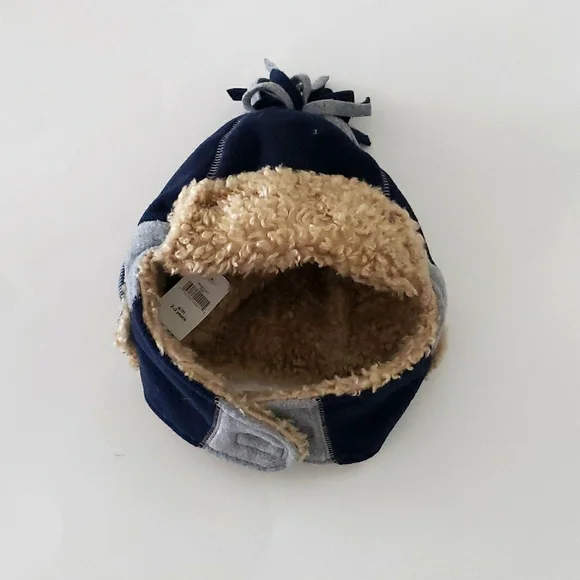 Baby GAP winter snow hat - Picture 3 of 7